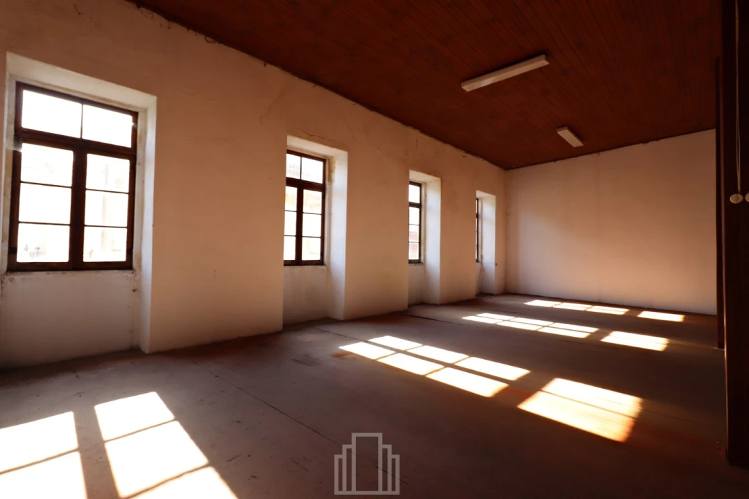 Loja para Arrendamento em Ovar, São João, Arada e São Vicente de Pereira Jusã Foto 2