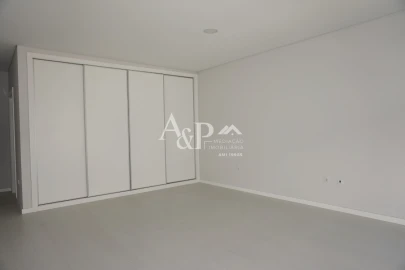 Apartamento T0 para Venda em Viseu