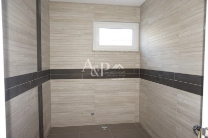 Apartamento T0 para Venda em Viseu