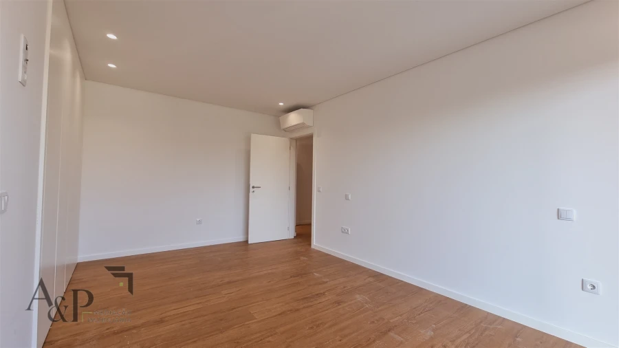 Apartamento T3 para Venda em Viseu Foto 36