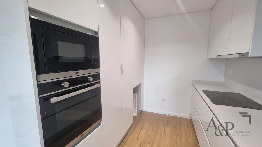 Apartamento T3 para Venda em Viseu Foto 7