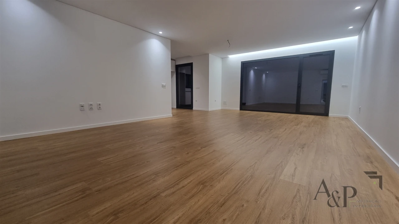Apartamento T3 para Venda em Viseu Foto 10