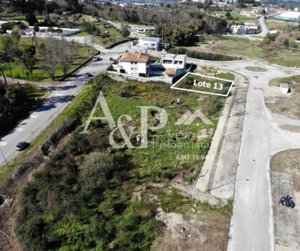 Terreno para Venda em Mangualde, Mesquitela e Cunha Alta Foto 1