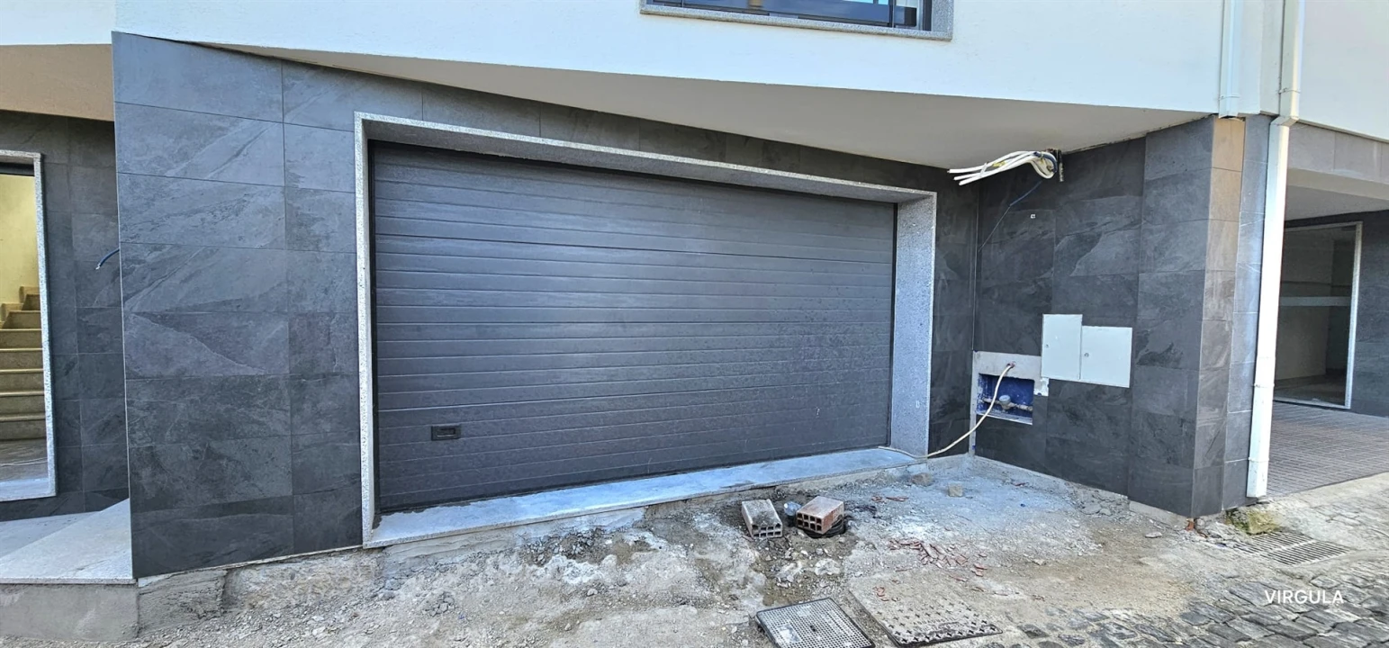 Moradia T2 para Venda em Boidobra Foto 4