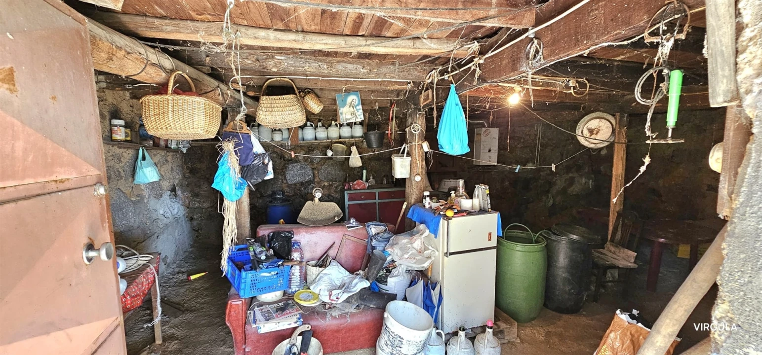 Quinta T2 para Venda em Orjais Foto 30