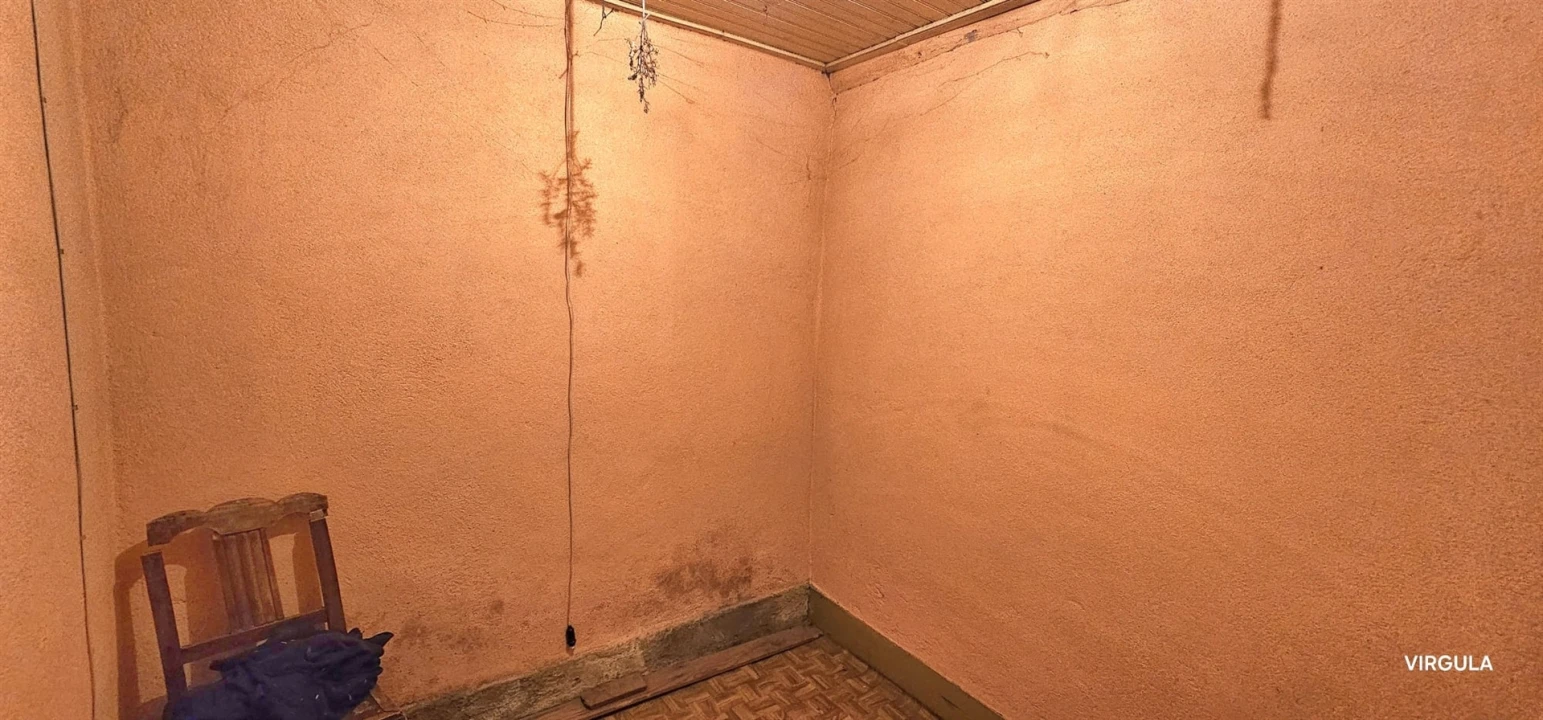 Quinta T2 para Venda em Orjais Foto 15