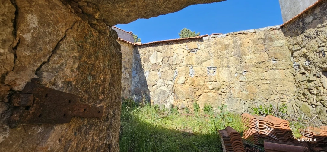 Moradia T1 para Venda em Capinha Foto 2