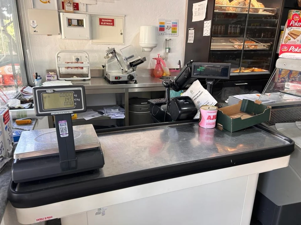 Loja para Trespasse em Covilhã e Canhoso Foto 2