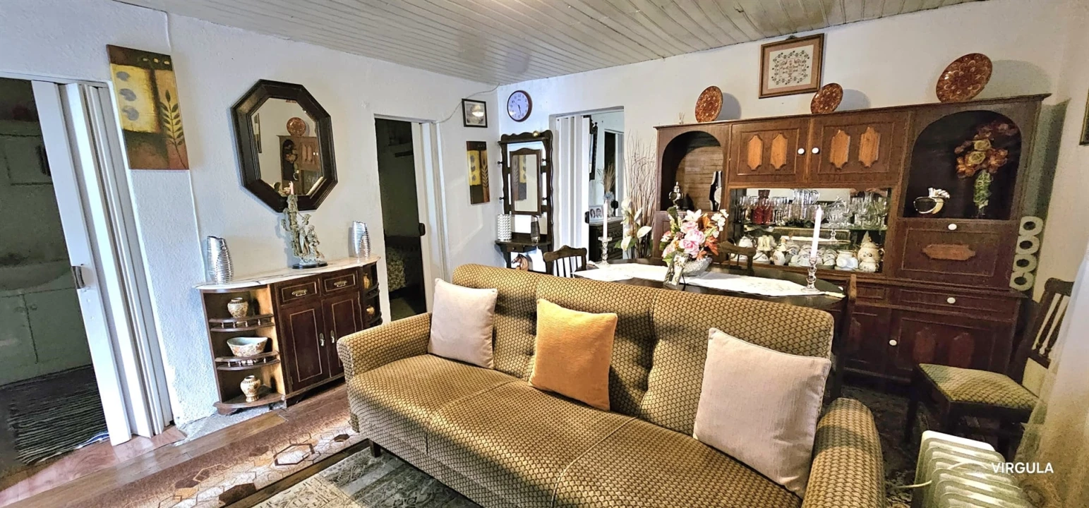 Moradia T4 para Venda em Covilhã e Canhoso Foto 6