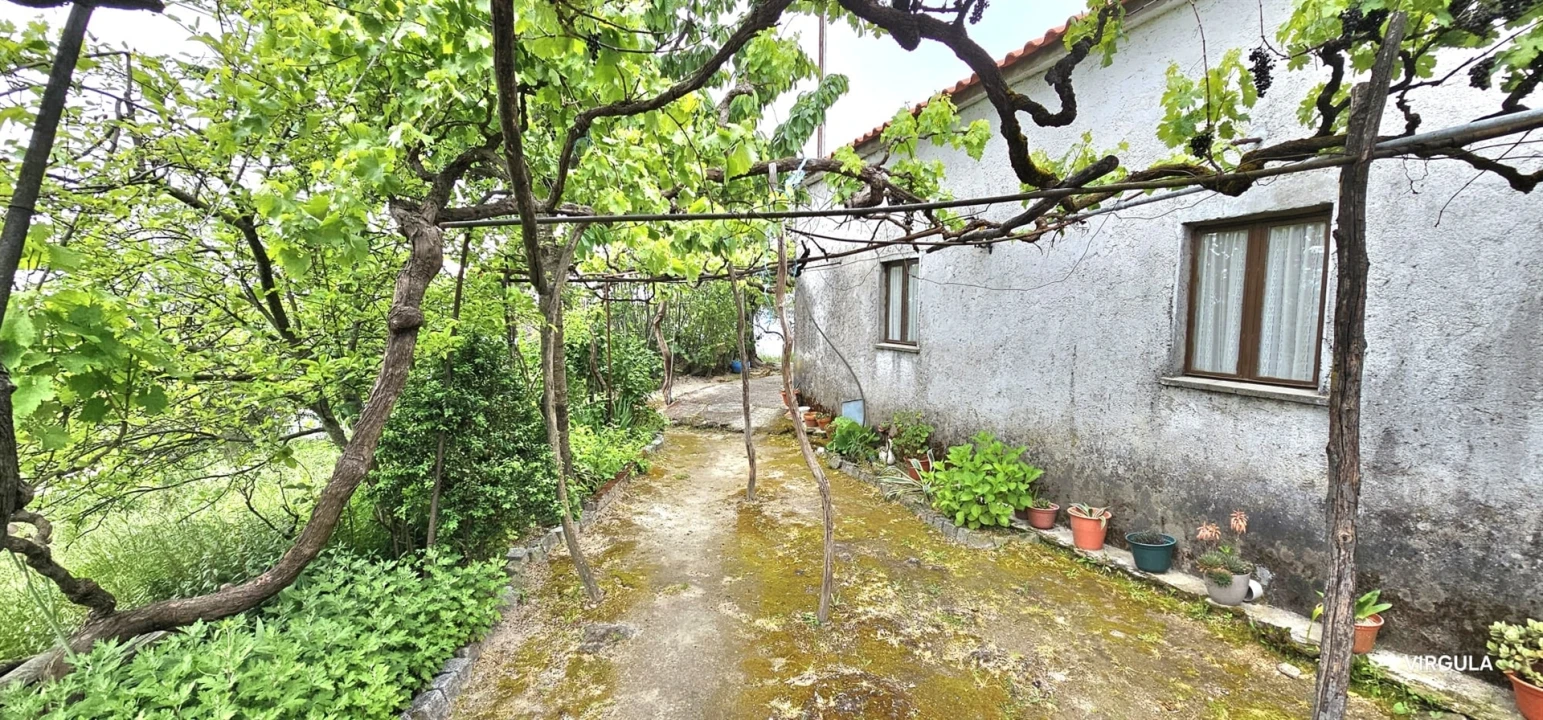 Moradia T4 para Venda em Covilhã e Canhoso Foto 26