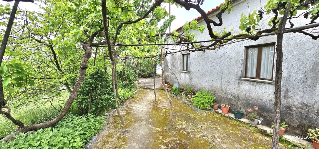 Moradia T4 para Venda em Covilhã e Canhoso Foto 26