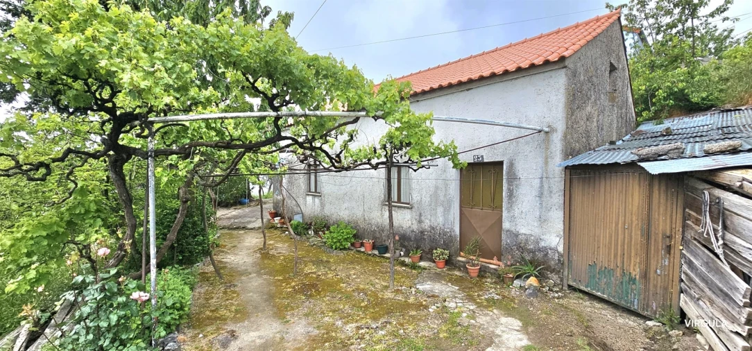 Moradia T4 para Venda em Covilhã e Canhoso Foto 1