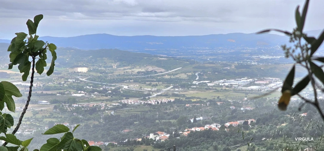 Moradia T4 para Venda em Covilhã e Canhoso Foto 21