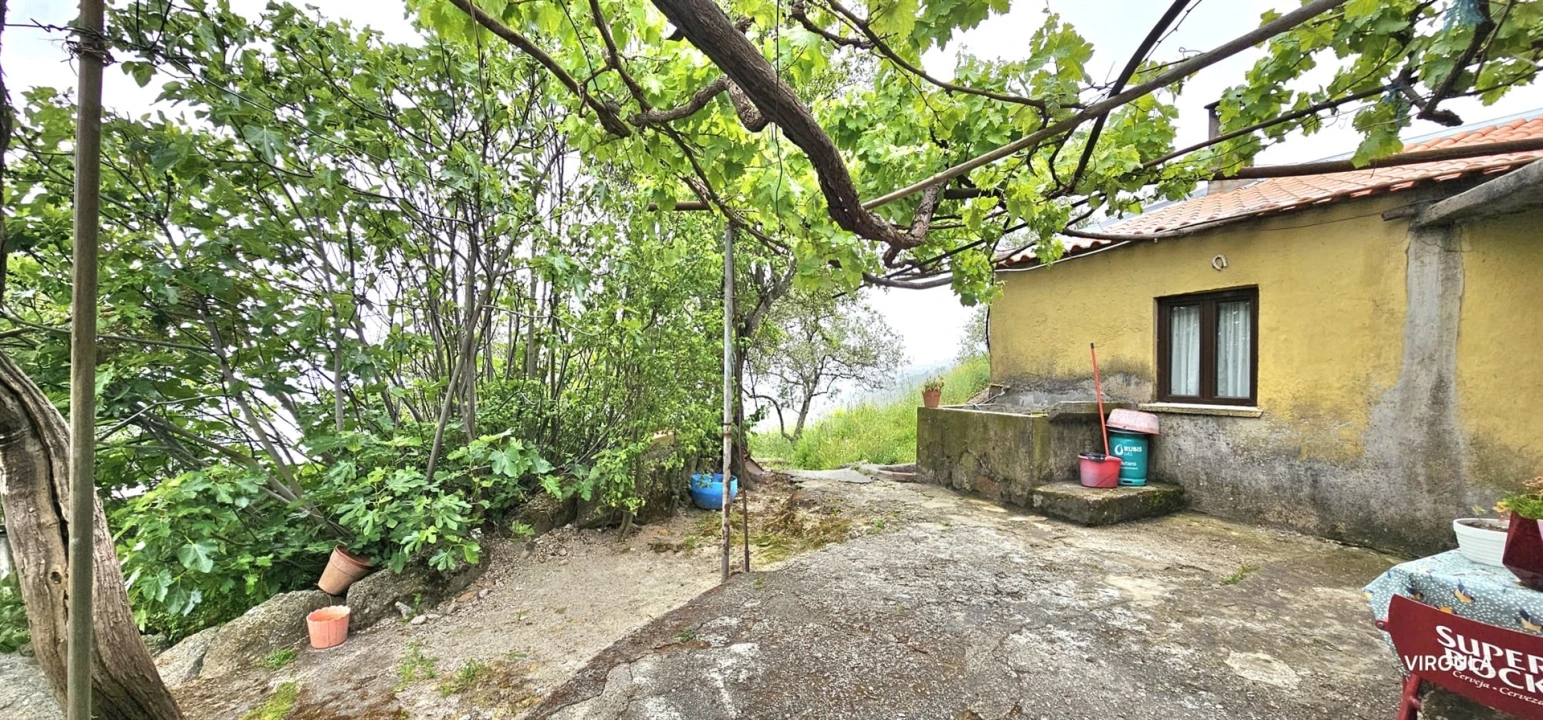 Moradia T4 para Venda em Covilhã e Canhoso Foto 5