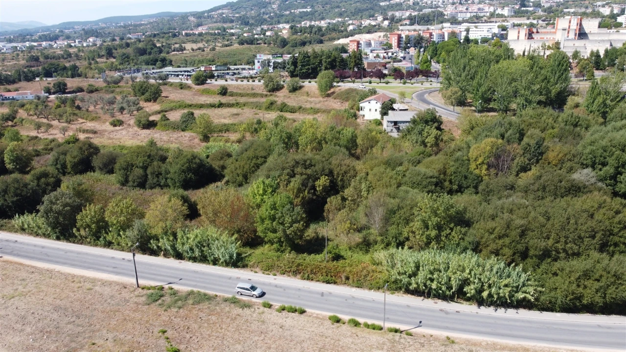 Terreno para Venda em Boidobra Foto 2