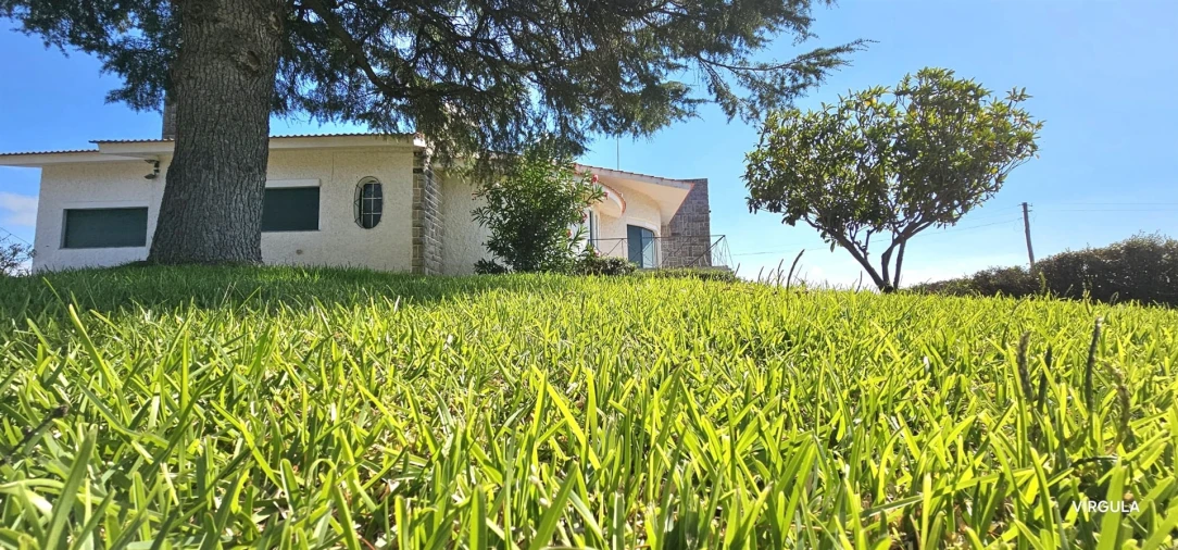 Quinta T3 para Venda em Alcaria Foto 2