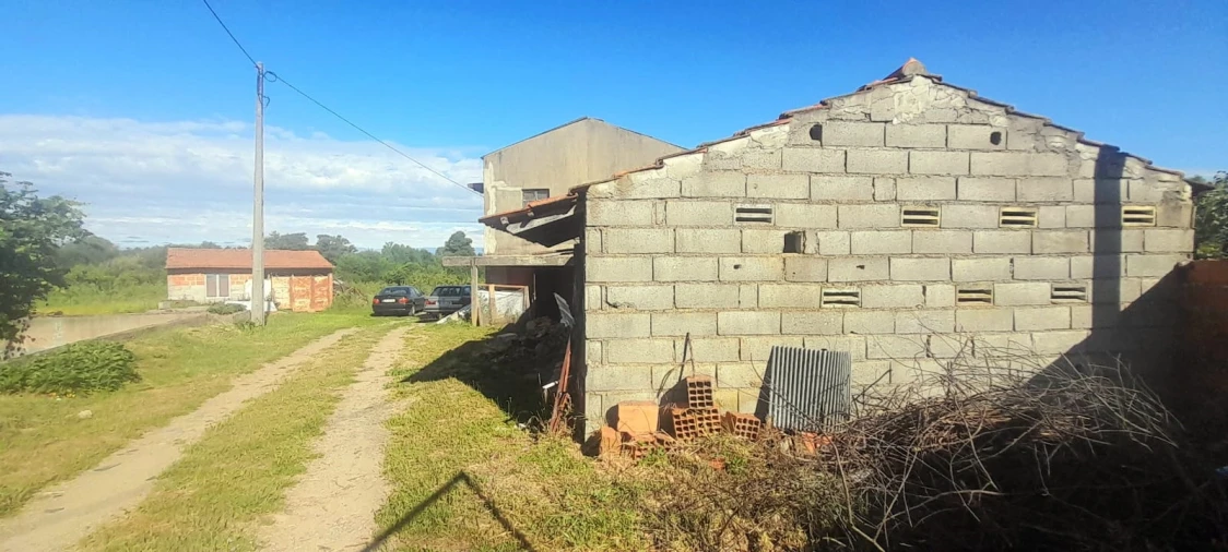 Quinta T2 para Venda em Alcaide Foto 21