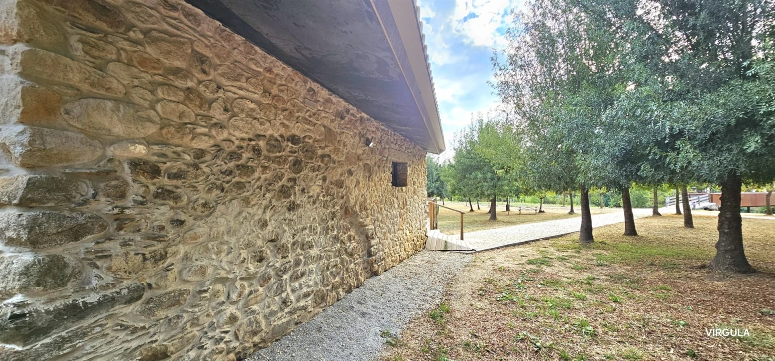 Moradia T3 para Venda em Paul Foto 25