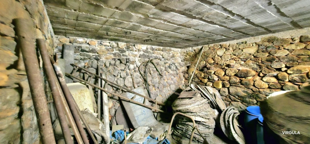 Moradia T3 para Venda em Paul Foto 18