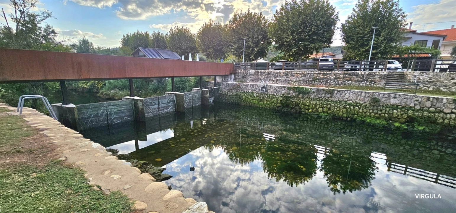 Moradia T3 para Venda em Paul Foto 29