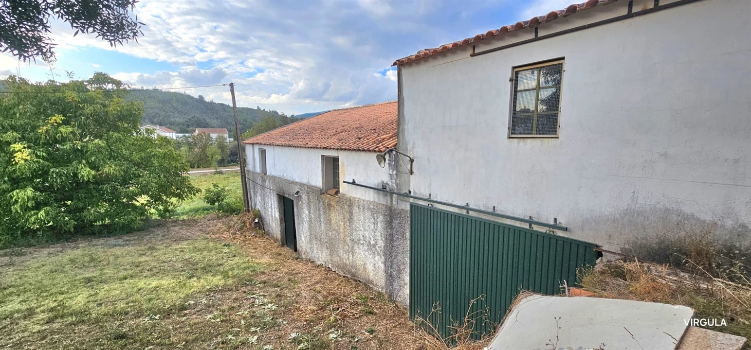 Moradia T3 para Venda em Paul Foto 8