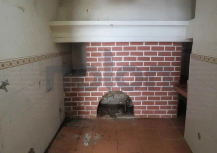 Moradia T5 para Venda em São Salvador da Aramenha Foto 6