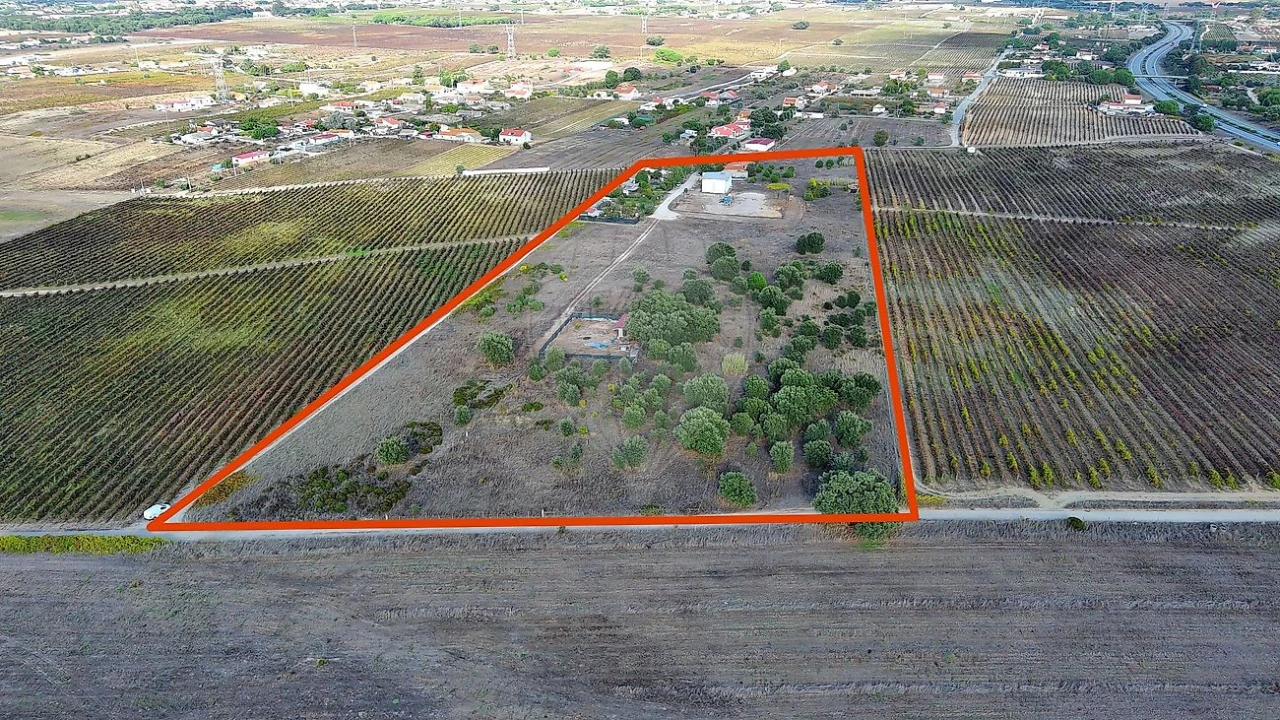 Terreno para Venda em Palmela Foto 2