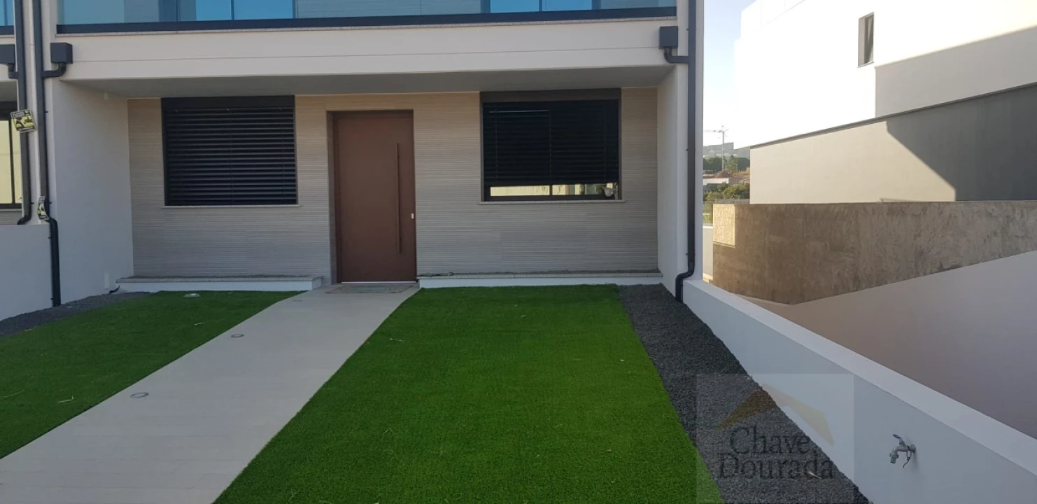 Moradia T5 para Venda em Buarcos Foto 13