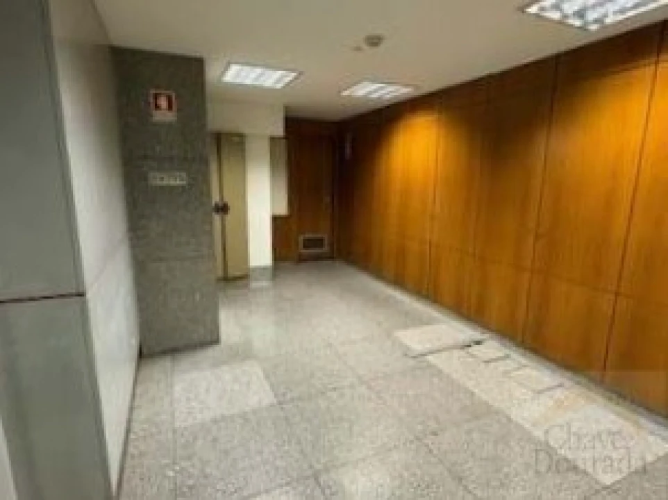 Loja para Venda em Sé Nova, Santa Cruz, Almedina e São Bartolomeu Foto 3