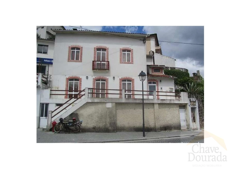 Prédio para Venda em Penacova Foto 2