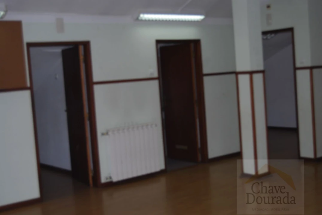 Prédio para Venda em Penacova Foto 14