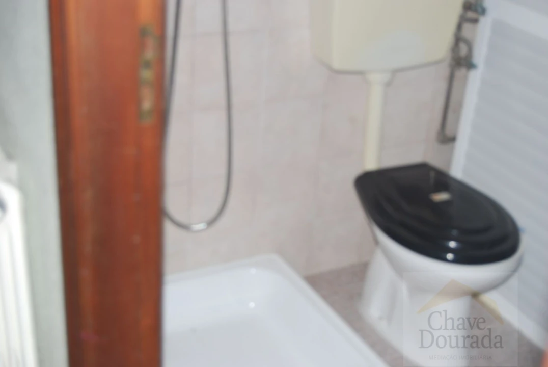 Prédio para Venda em Penacova Foto 17