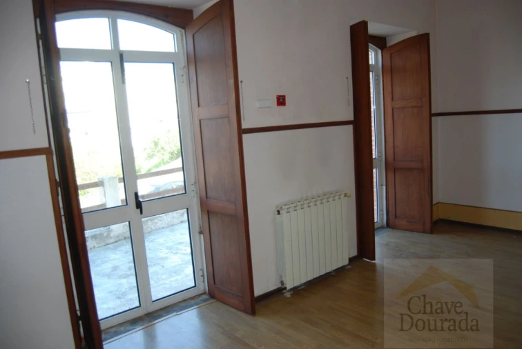 Prédio para Venda em Penacova Foto 5