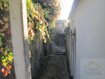 Moradia T2 para Venda em Lousã e Vilarinho