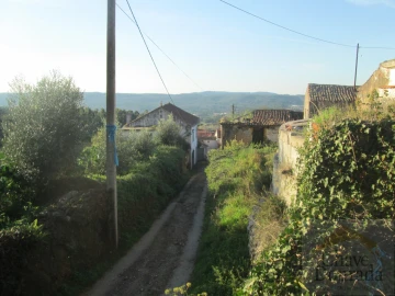 Moradia T2 para Venda em Lousã e Vilarinho