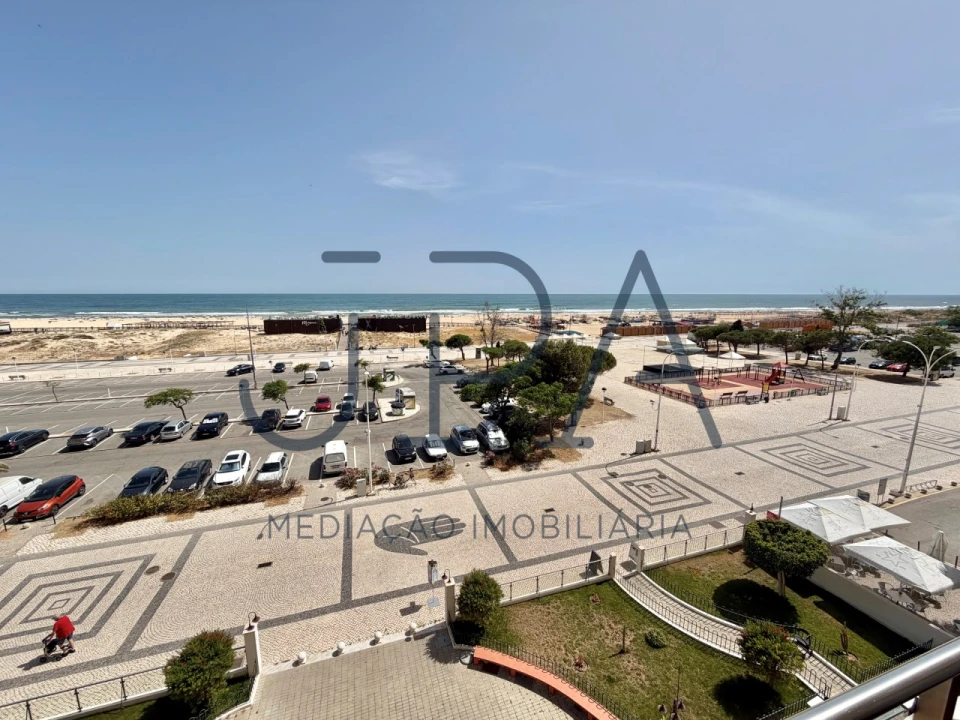 Apartamento T1 para Arrendamento férias em Monte Gordo Foto 22