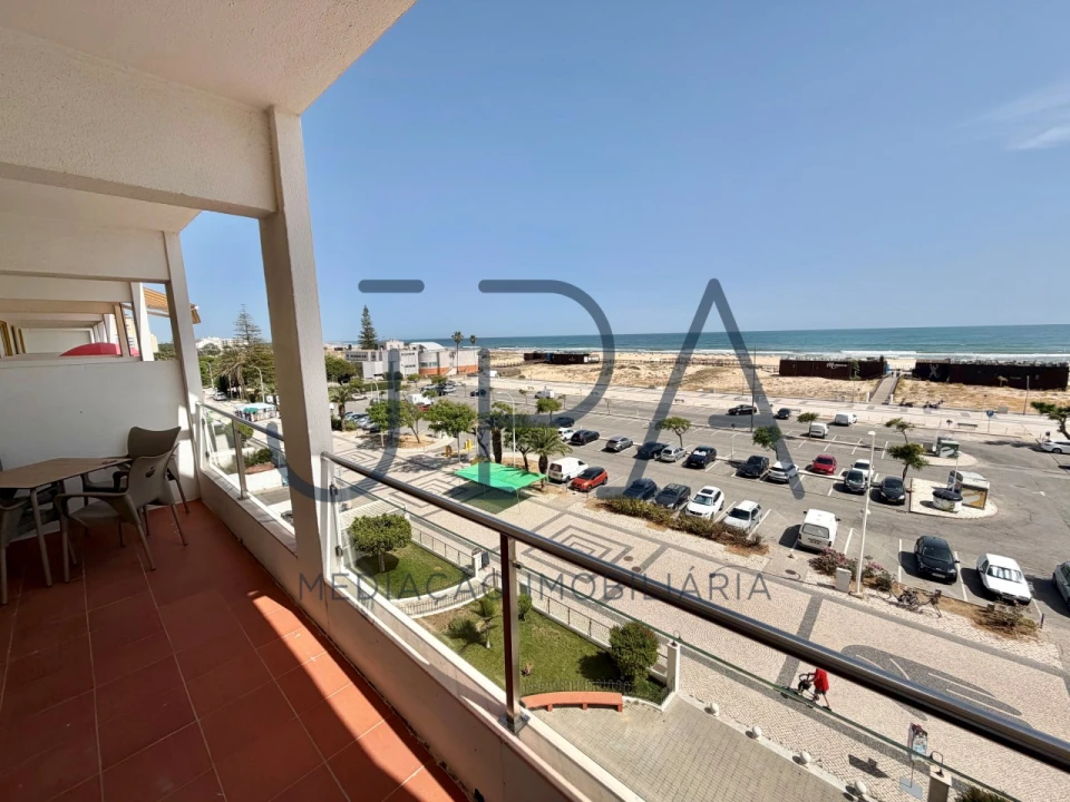 Apartamento T1 para Arrendamento férias em Monte Gordo Foto 2