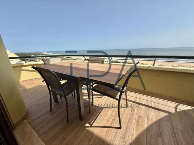 Apartamento T2 para Arrendamento férias em Monte Gordo Foto 1