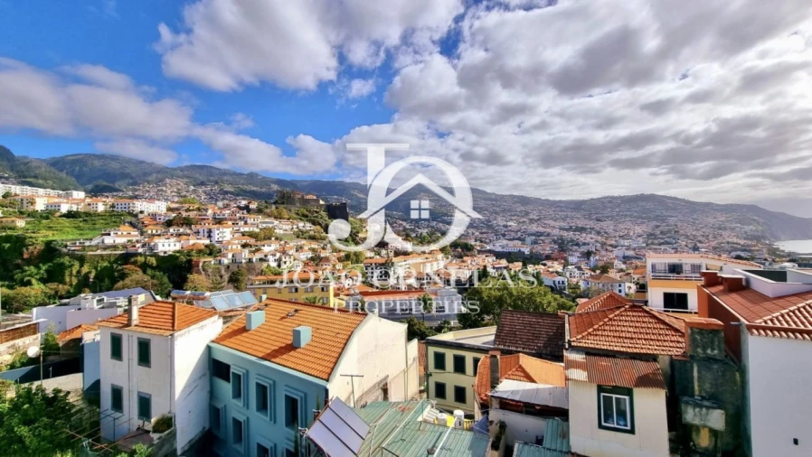 Moradia T4 para Venda em Funchal (São Pedro) Foto 5
