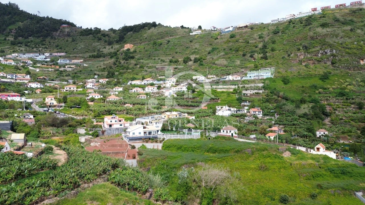 Moradia T3 para Venda em Arco da Calheta Foto 45