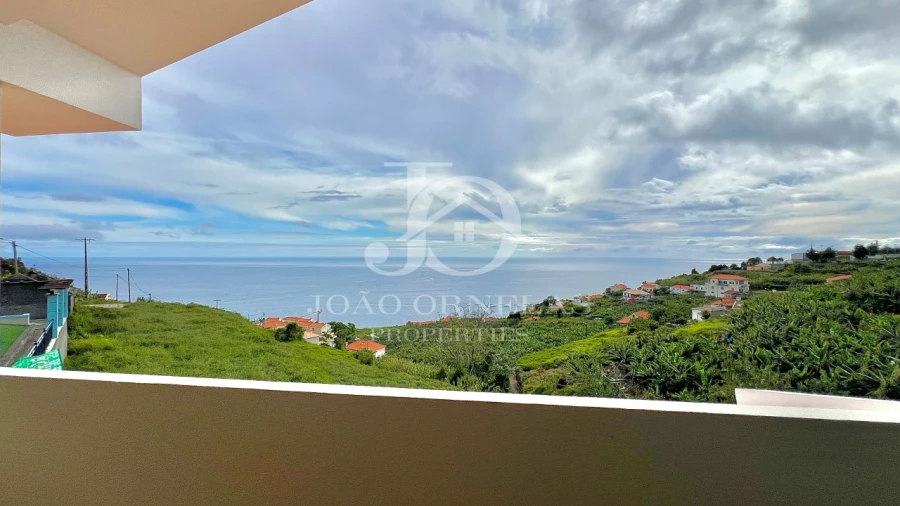 Moradia T3 para Venda em Arco da Calheta Foto 39