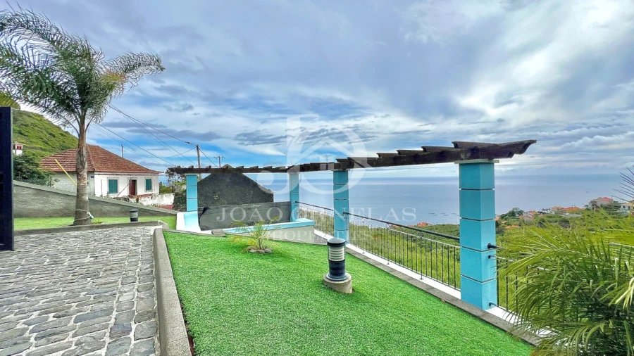 Moradia T3 para Venda em Arco da Calheta Foto 44