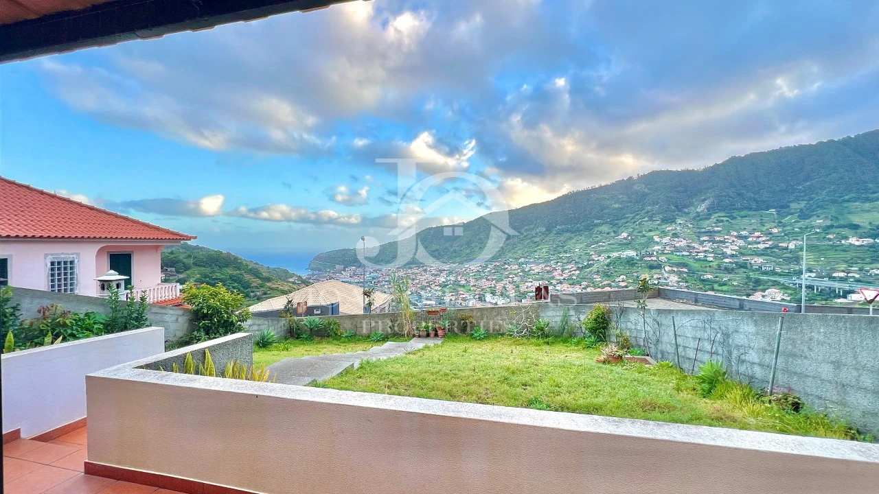 Terreno para Venda em Machico Foto 15