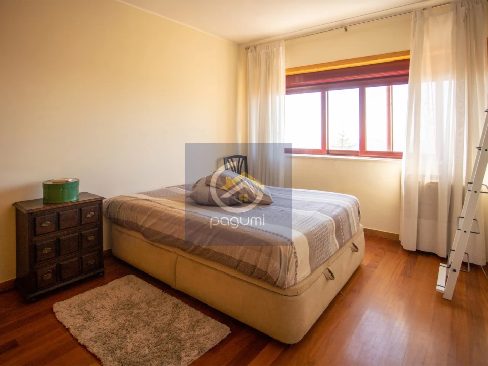 Moradia T8 para Venda em Baguim do Monte (Rio Tinto) Foto 11