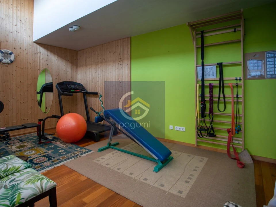 Moradia T8 para Venda em Baguim do Monte (Rio Tinto) Foto 12