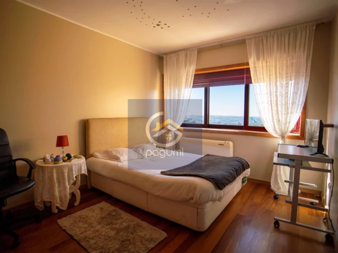 Moradia T8 para Venda em Baguim do Monte (Rio Tinto) Foto 22