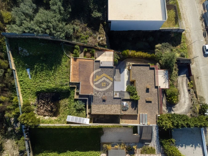 Moradia T8 para Venda em Baguim do Monte (Rio Tinto) Foto 28