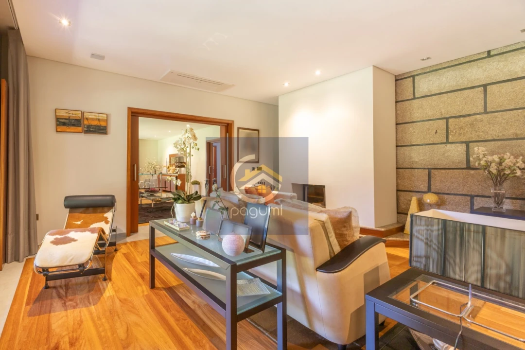 Moradia T4 para Venda em Castelões Foto 7