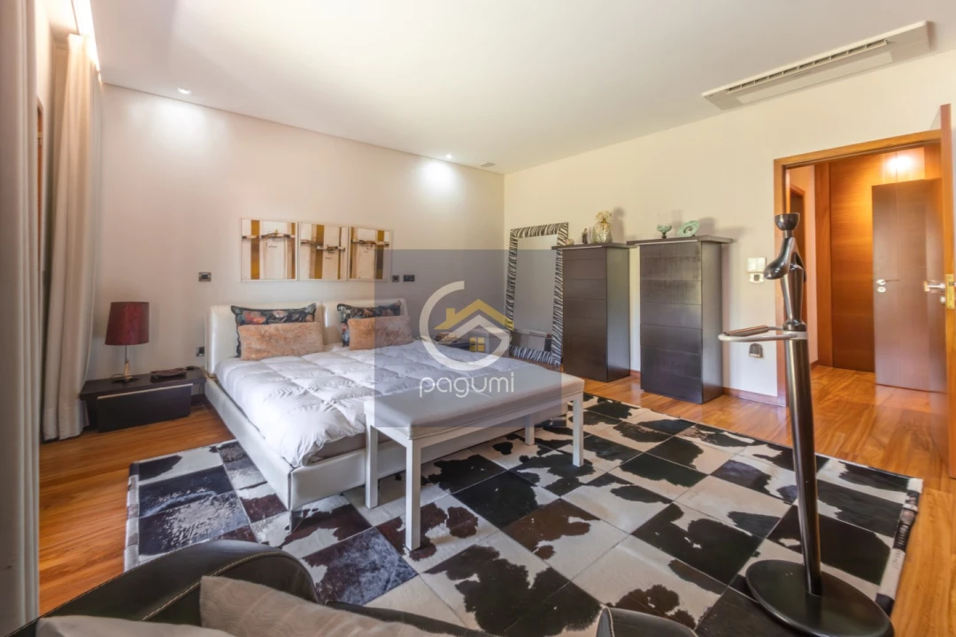 Moradia T4 para Venda em Castelões Foto 38