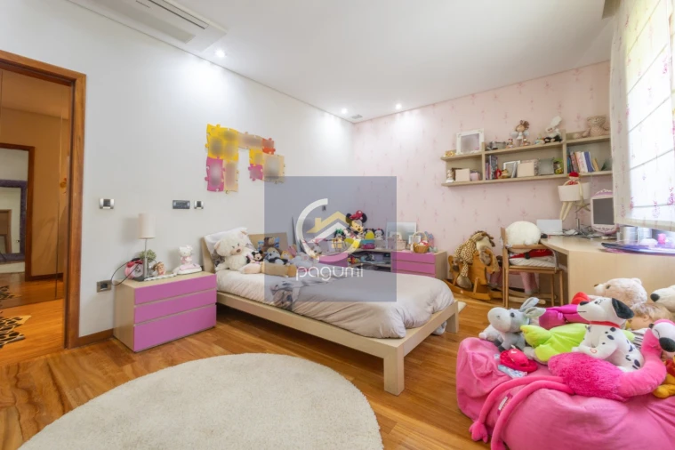 Moradia T4 para Venda em Castelões Foto 36